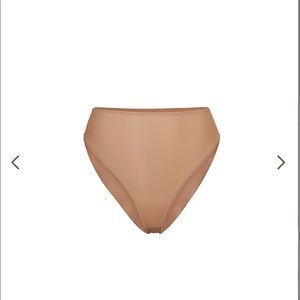 NWT Skims Jelly Sheer Cheeky Brief in Sienna
